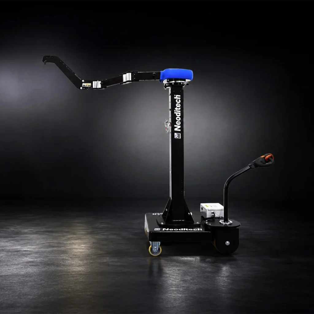 Potence Mobile Neoditech pour la manutention de cartons, sacs, fûts et bidons, jusqu'à 100 kg